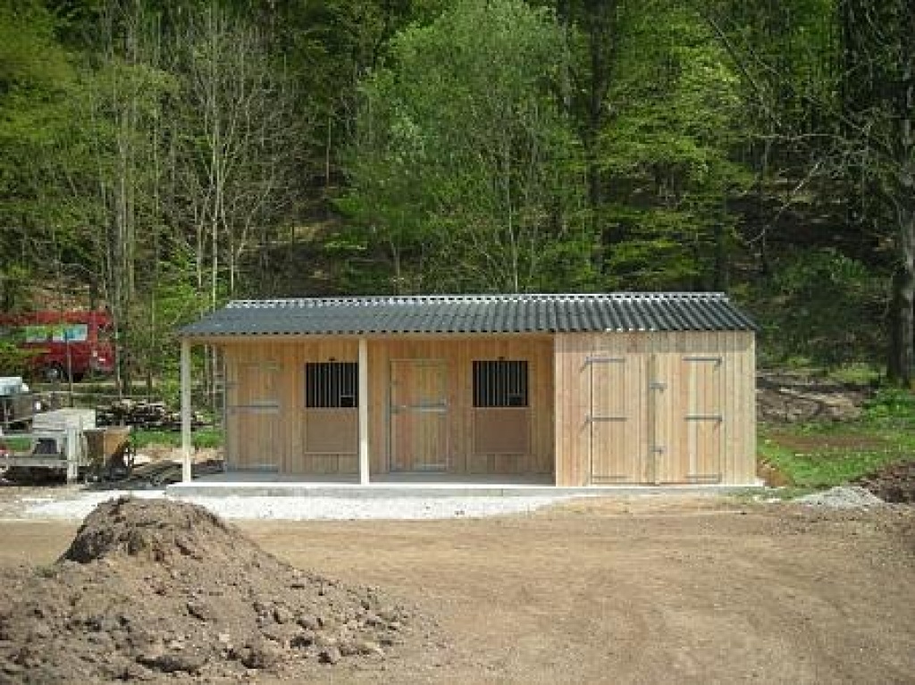 Pferdestall mit gr. Scheune u. gr. Vordach die richtige Stallanlage - Stallplatz - Karlsruhe