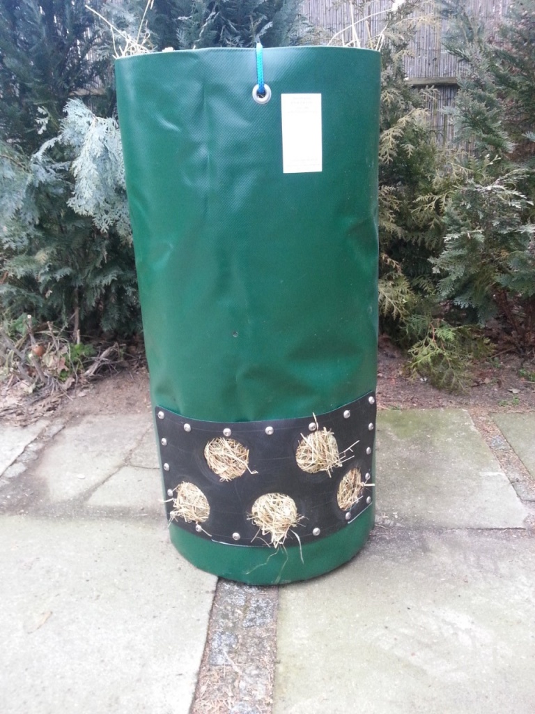 Heu PowerToy, Slow feeder,Heu Raufe, Fress , Staubbremse. - Pferdezubehoer - Hitzacker Elbe