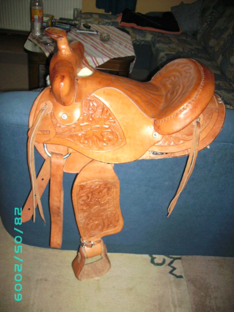 *Neuer Westernsattel* - Sattel - St.Peter/au