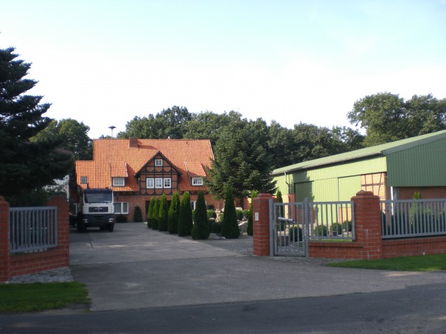 Exclusives Landhaus mit Stallung/Hallen und Weide zu vermieten/zu verkaufen - Stallplatz - Steyerberg