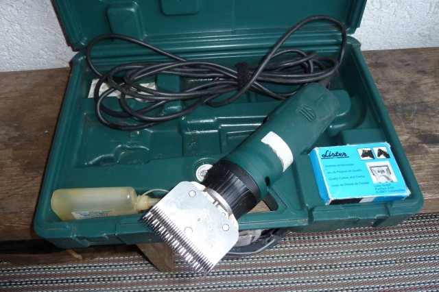 Schermaschine Lister + Zubehör kaum Gebraucht - Pferdezubehoer - Wackernheim