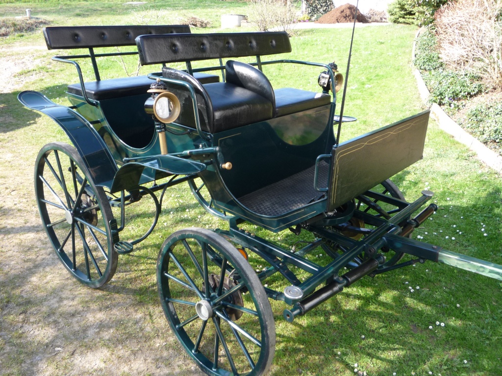 Ungarischer Jagdwagen 1- bzw. 2-spännig - Pferdezubehoer - Runding